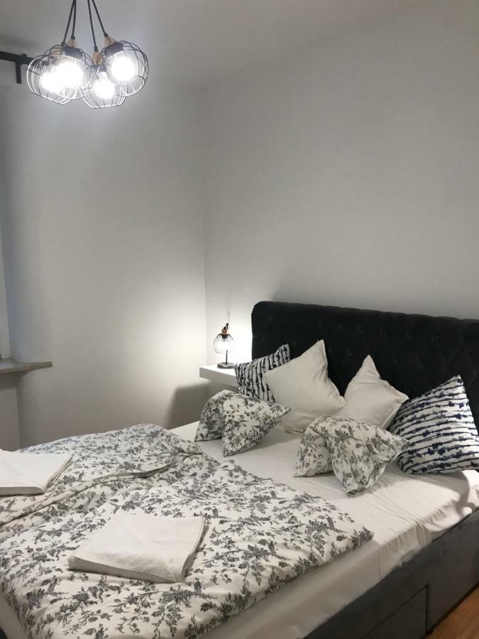 Stare Miasto Swietojerska 12 Apartment Варшава Екстериор снимка
