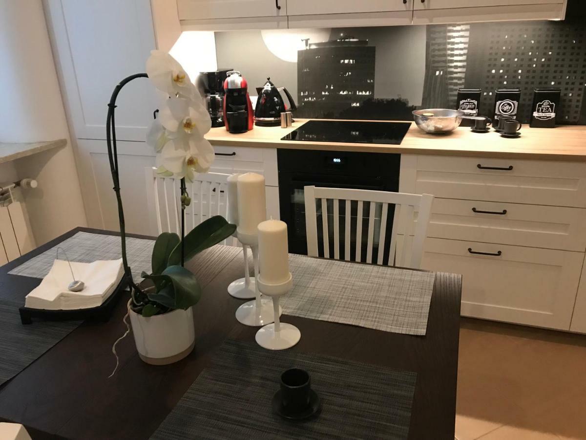 Stare Miasto Swietojerska 12 Apartment Варшава Екстериор снимка