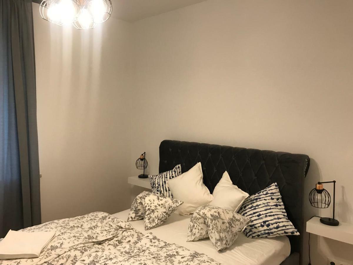 Stare Miasto Swietojerska 12 Apartment Варшава Екстериор снимка